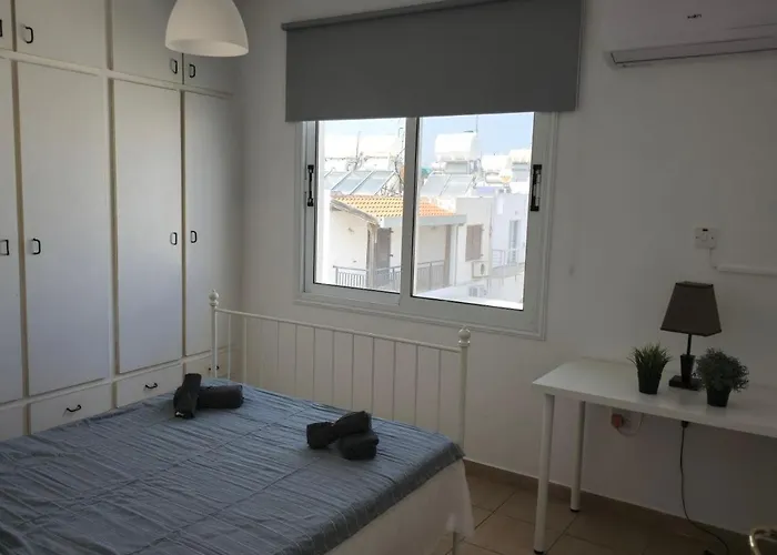 아파트 Merab Holidays Fa213 아이아 나파